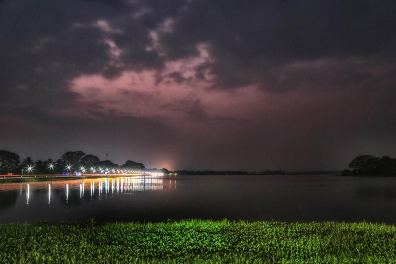 Oak Ray Wild Yala Hotel Tissamaharama Bagian luar foto